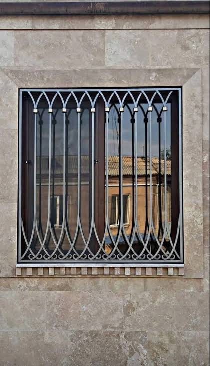 Sliding Door